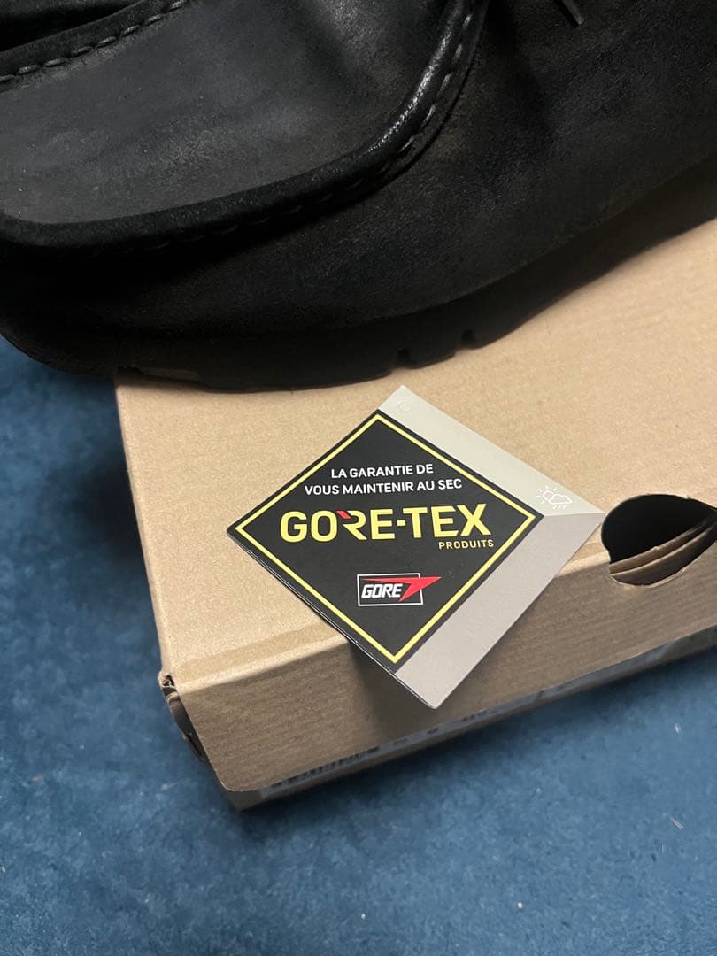 靴 CLARKS Originals wallabee GTX