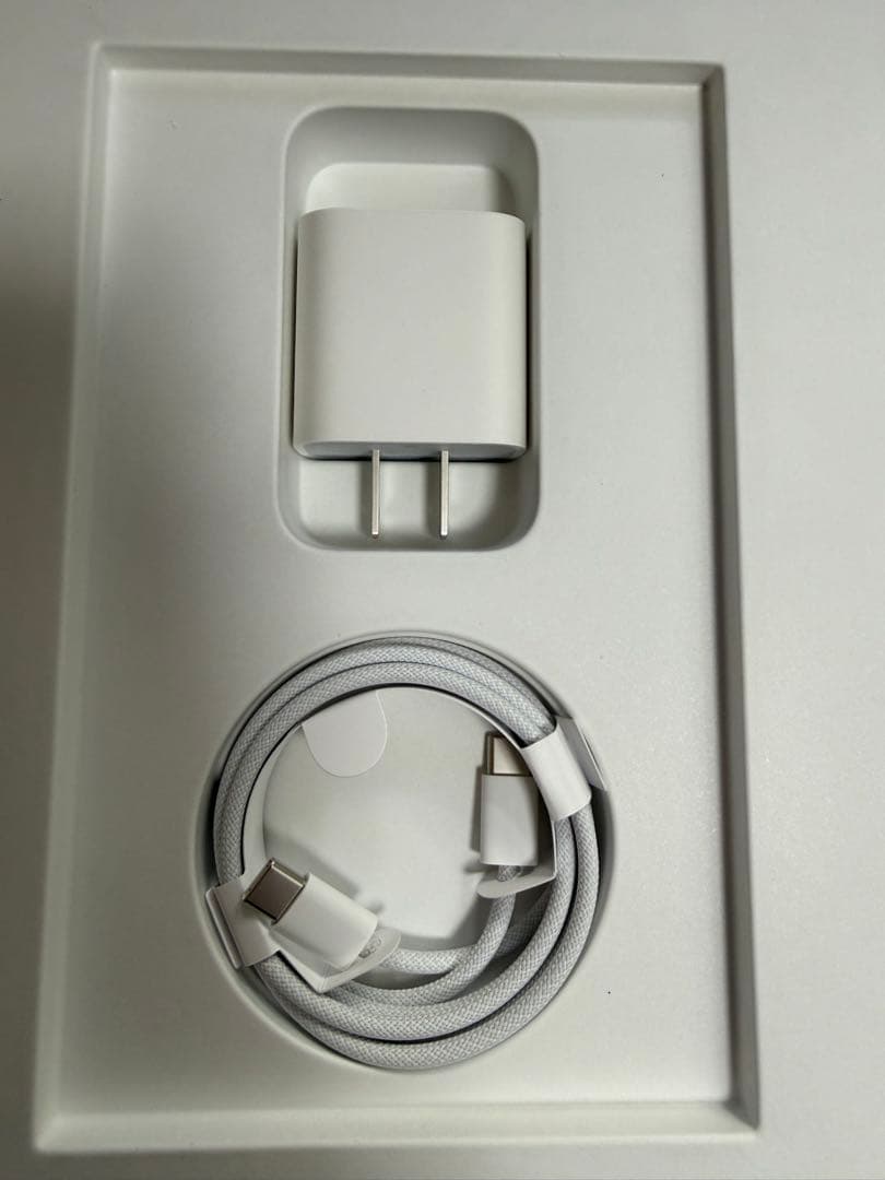 Apple iPad Air 11インチ M3 Wi-Fiモデル 4月まで保証付