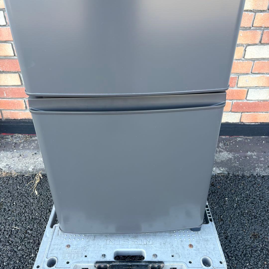 三菱2025年製146L冷蔵庫 マットチャコール 極美品 mr-p15k-h