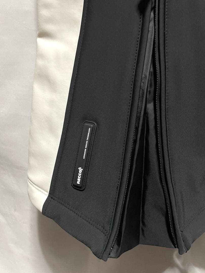 撥水&防風&通気性☆ 新品　ZARA RECCO® スキーフレアパンツ M