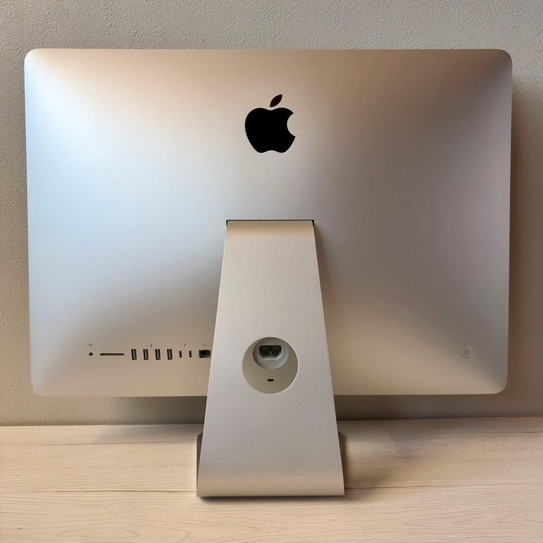 iMac 21.5インチ 2017 Core i5 / 8GB 1TB