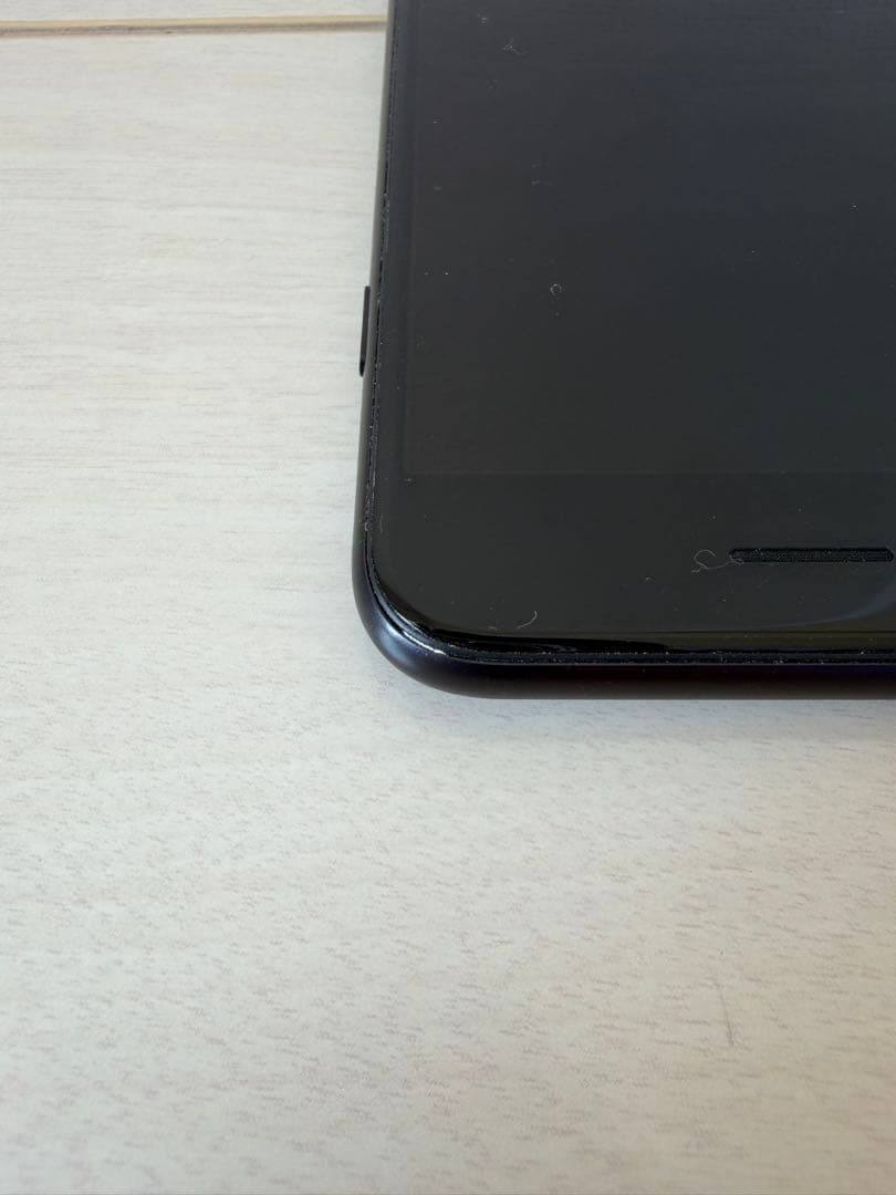 【美品】Apple iPhone SE 第2世代 (SE2) ブラック