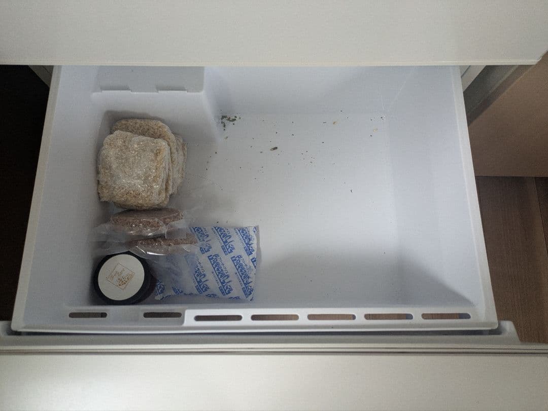 アクア AQR-27M2ホワイト 3ドア冷蔵庫