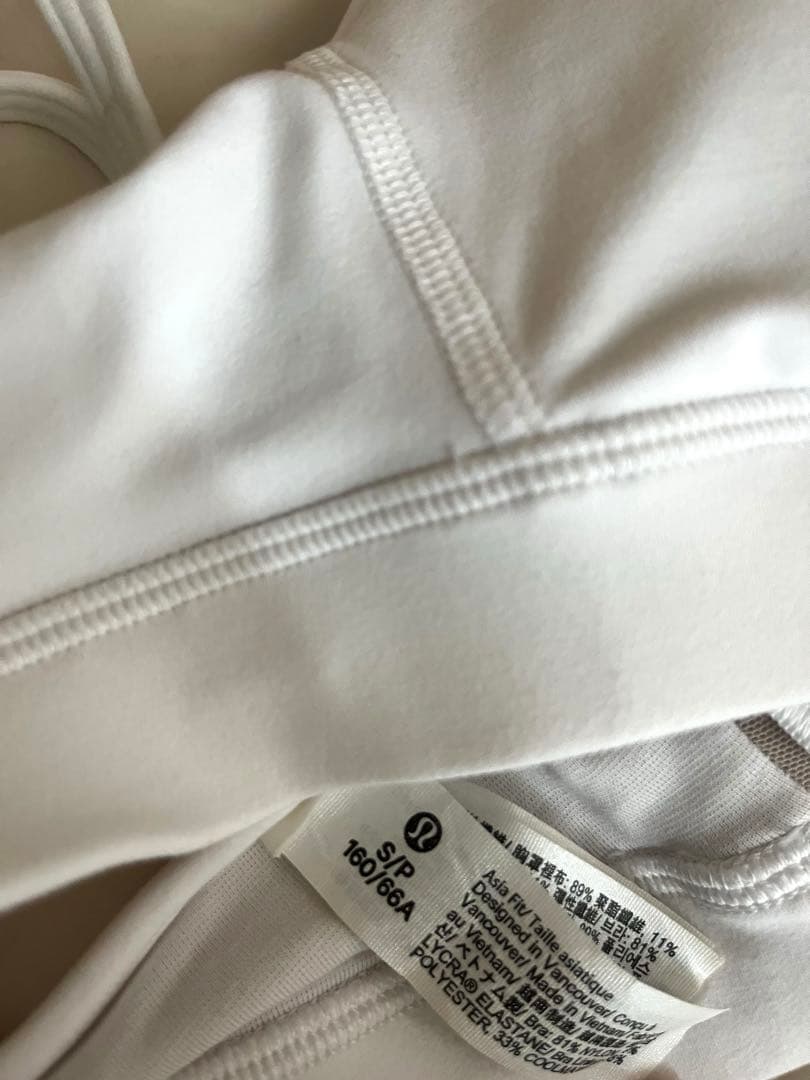 lululemon ルルレモン4点セット (スポーツブラ・レギンス)