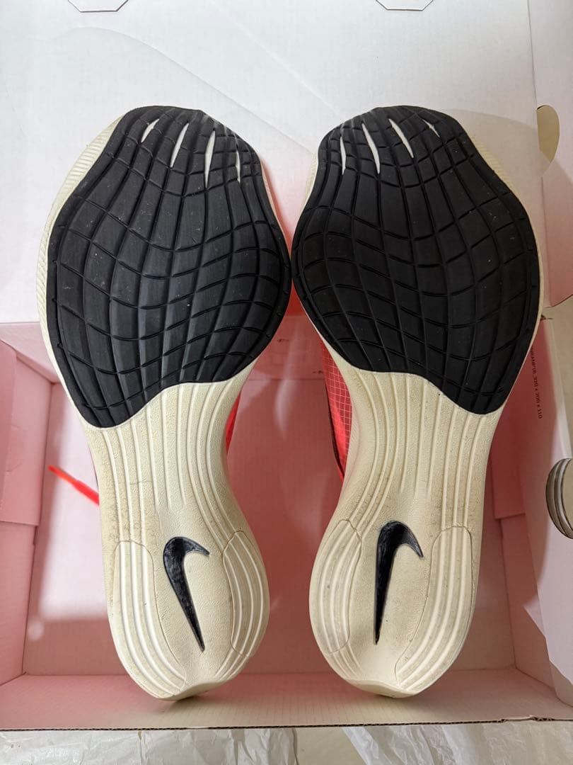 ナイキ　ズームX ヴェイパーフライネクスト% 28.5cm