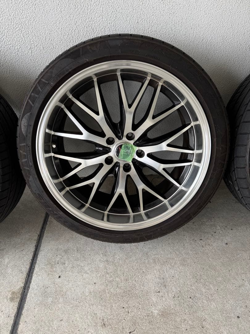 と*ん様 245/40R20 アルファード・ヴェルファイア30 タイヤホイールセ