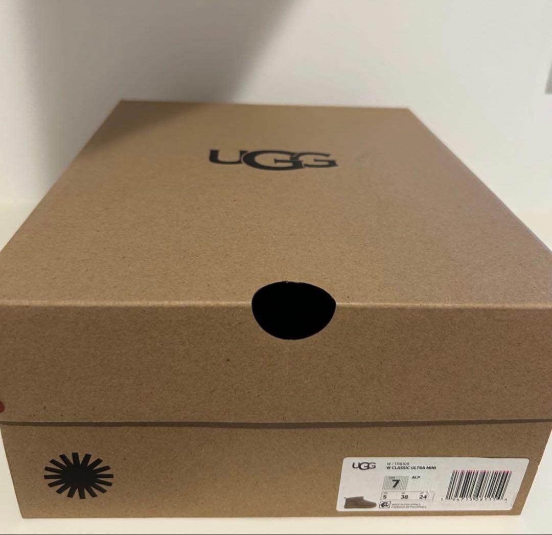 UGG クラシックウルトラミニブーツ24.0cm
