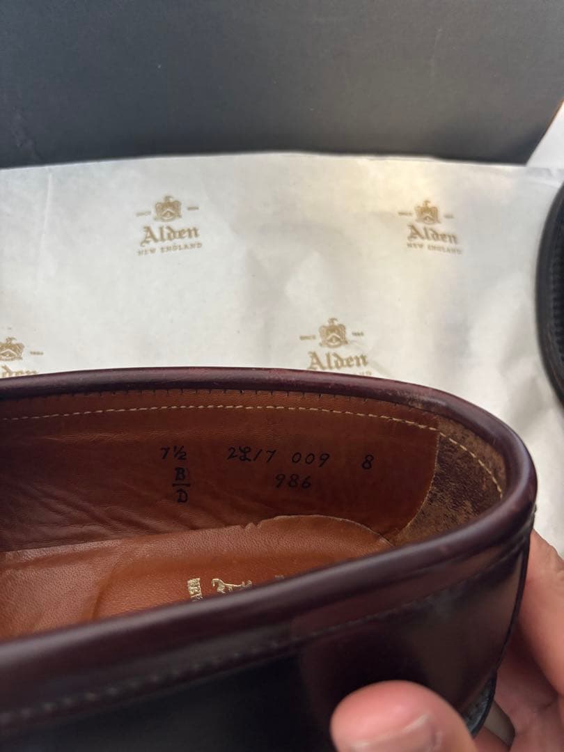 マ*ス様 Alden / 986 / No.8 コードバン / ヴァンラスト /