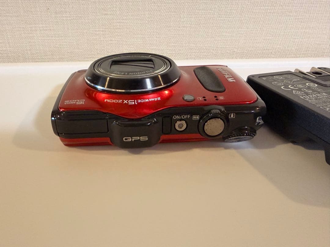 デジタルカメラ FUJIFILM finepix F600EXR