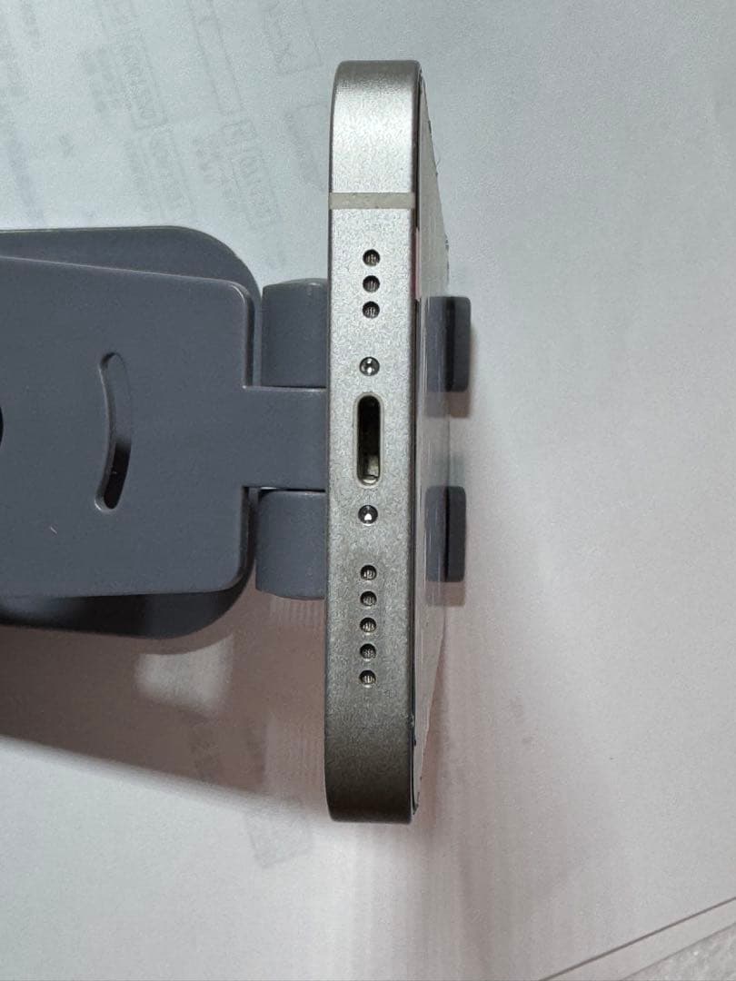 iPhone 14 128GB スターライト　SIMフリー