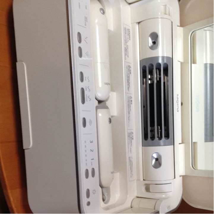 サキナビジュー(美顔器)