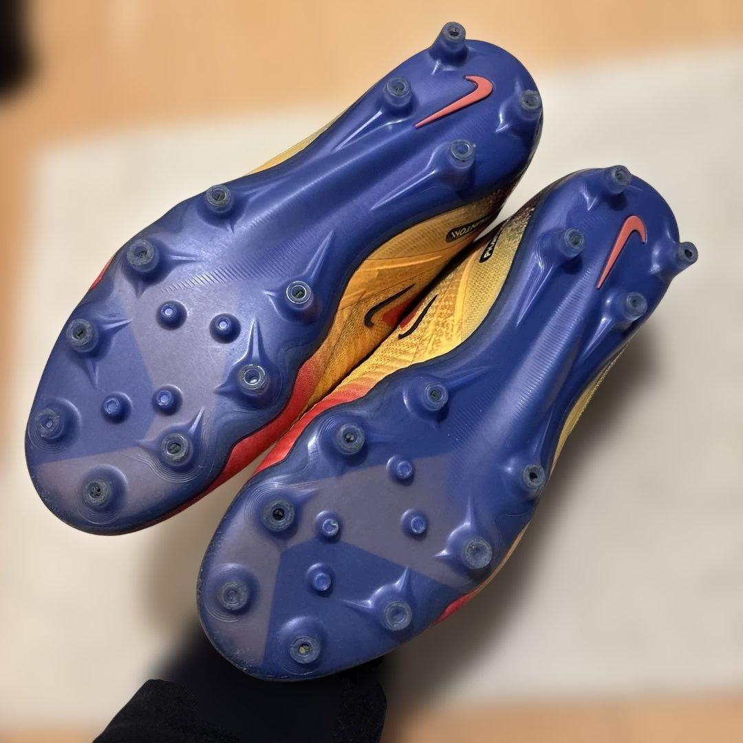 ナイキ　ファントム 6 LOW エリート AG-PRO EH スパイク