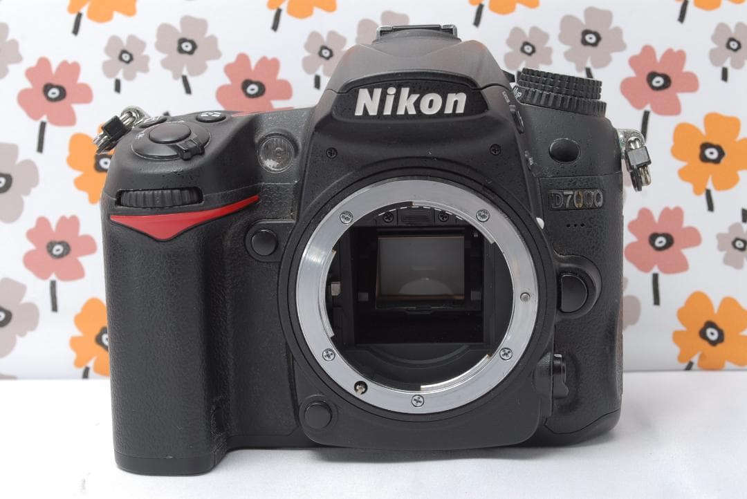 ❤即購入1000円OFF❤Nikon D7000❤ショット数少なめ❤ハイアマ機