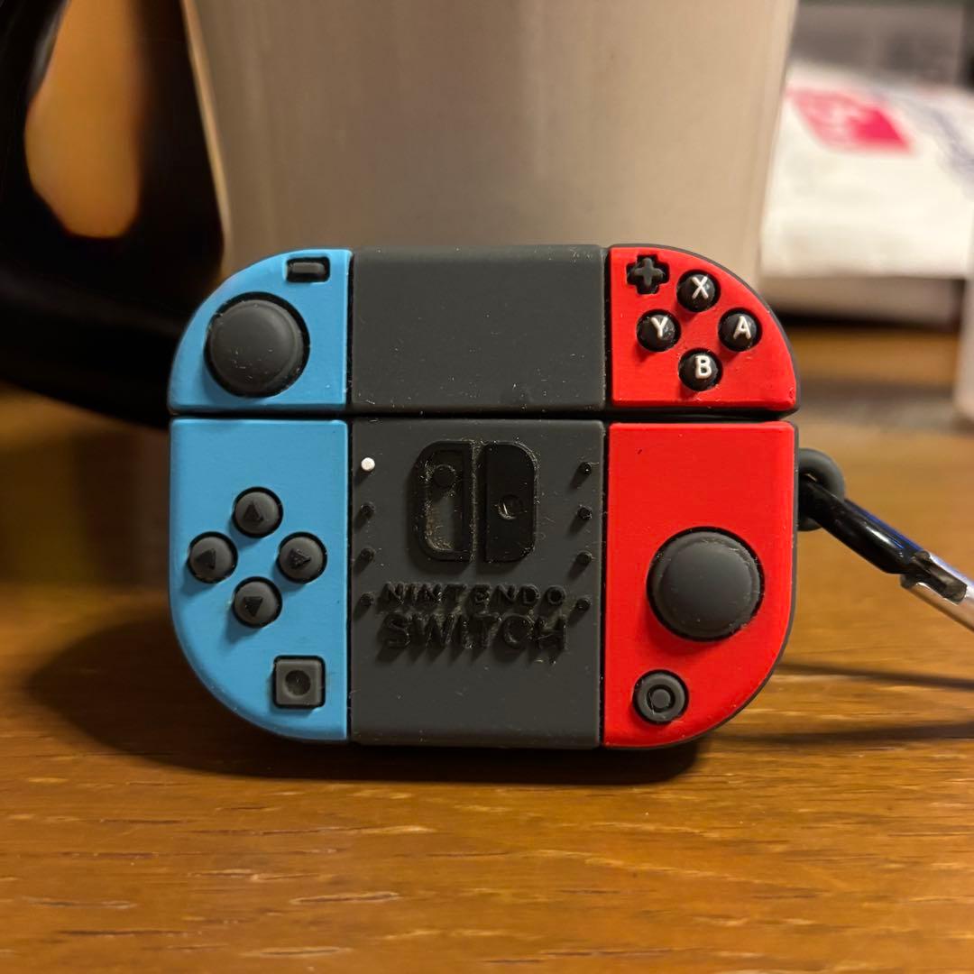 【超美品・付属完備】AirPods Pro 第2世代 本体＋Switchケース付