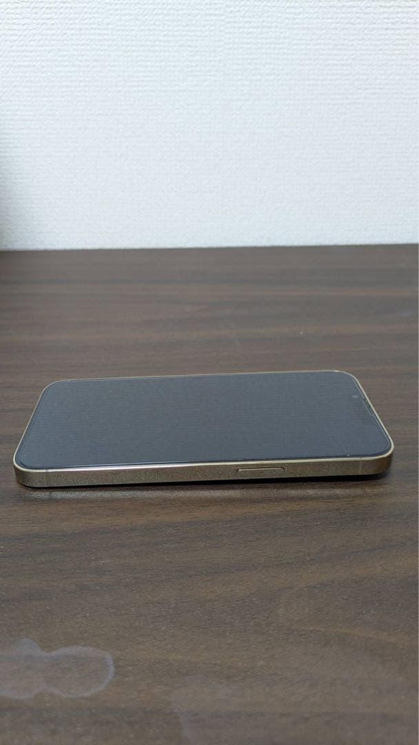 Apple iPhone 13 Pro 本体　SIMフリー