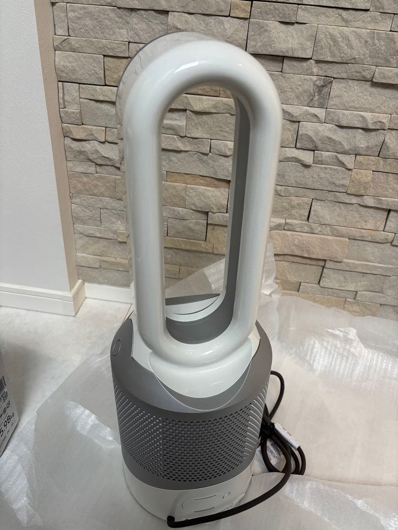 【極美品】ダイソン 空気清浄機能付き 羽無し扇風機 HOT+CooL HP03