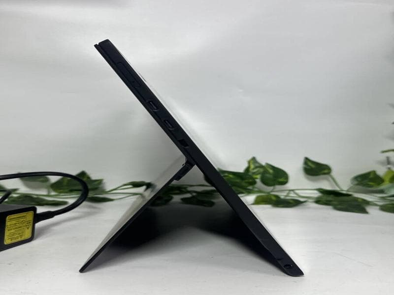 美品/Lenovo ThinkPad X1 Tablet i5 8世代搭載!!