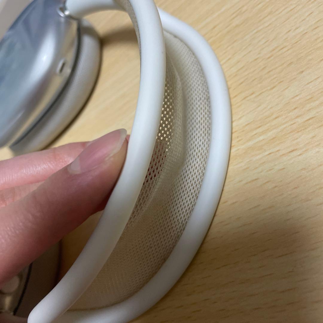 AirPods MAX 本体とカバー