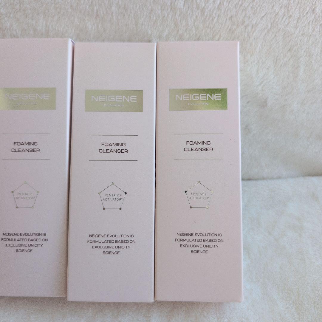 ユニシティ　NEIGENE Foaming Cleanser 4本セット