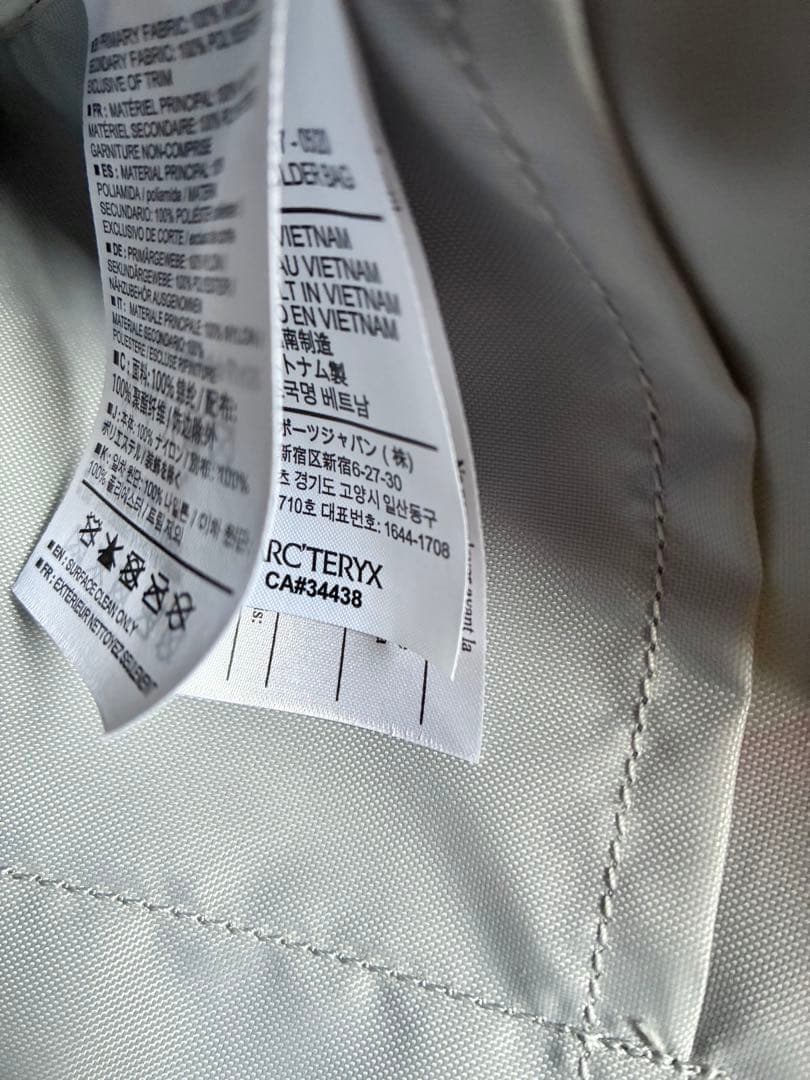 ARC'TERYX アークテリクス ARRO8 アロー8 ブラック