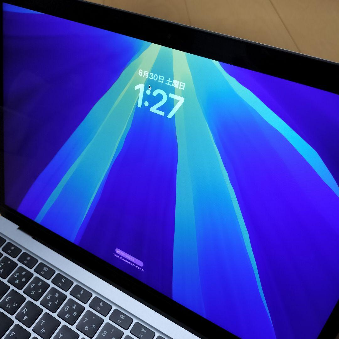 Macbook Air 13インチ メモリ8GB ストレージ256GB