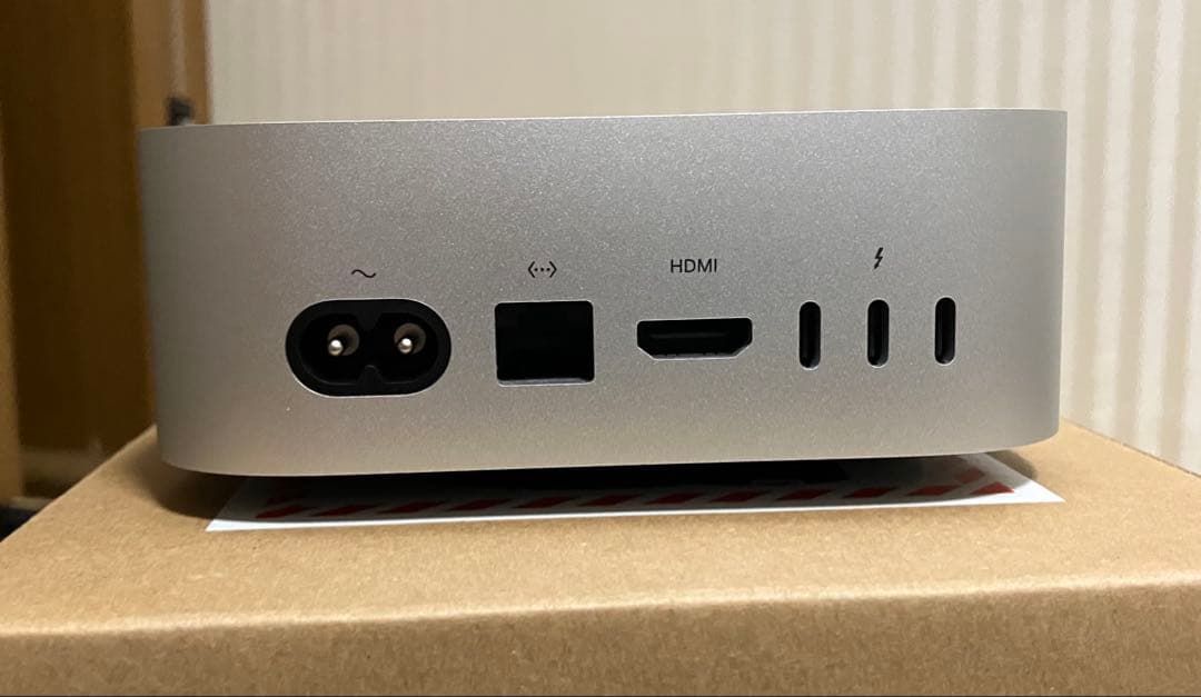 Apple Mac mini M4チップ 16GBメモリ 256GB SSD