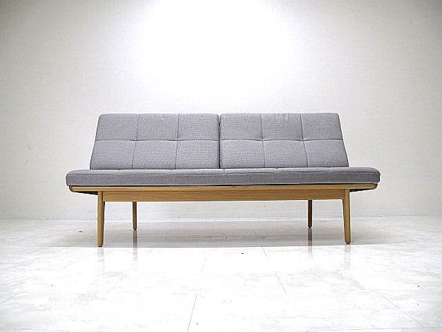 カリモク CW6013 オーク材3人掛け椅子ロング 　3人掛けソファ 約28万