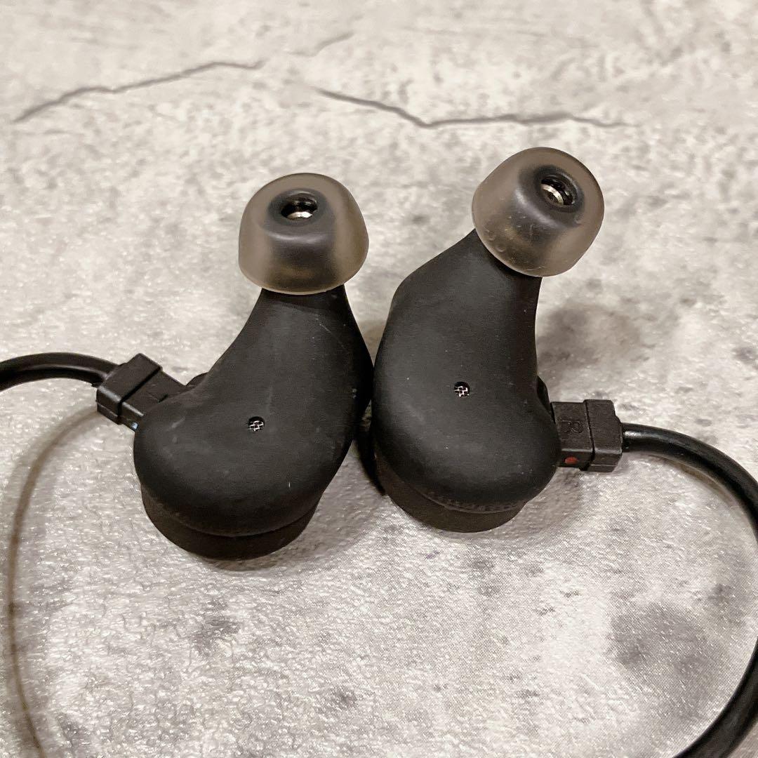 希少 美品 Fender TEN 3 Flat Black フェンダー イヤホン