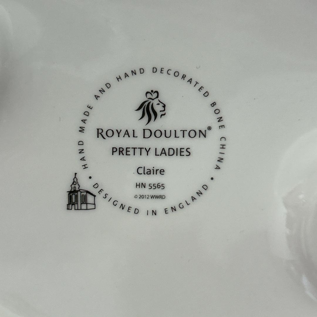 箱付き★  ロイヤルドルトン フィギュリン CLAIRE