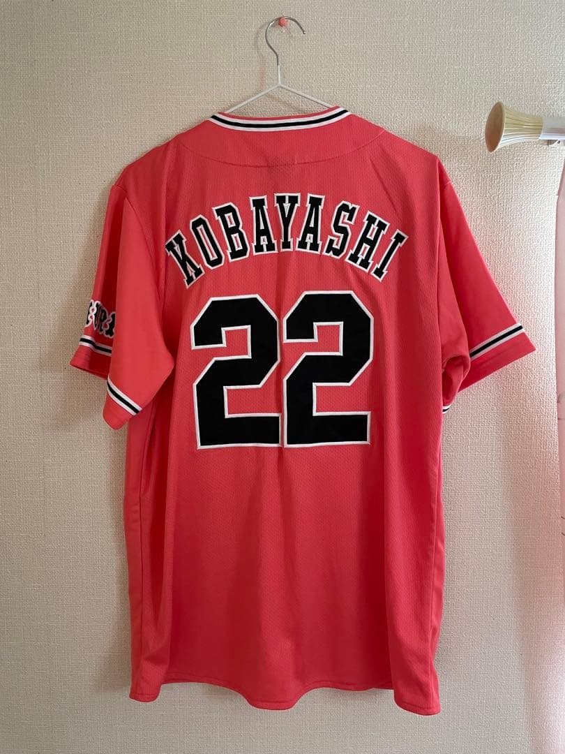 小林誠司　ユニフォーム　ピンク