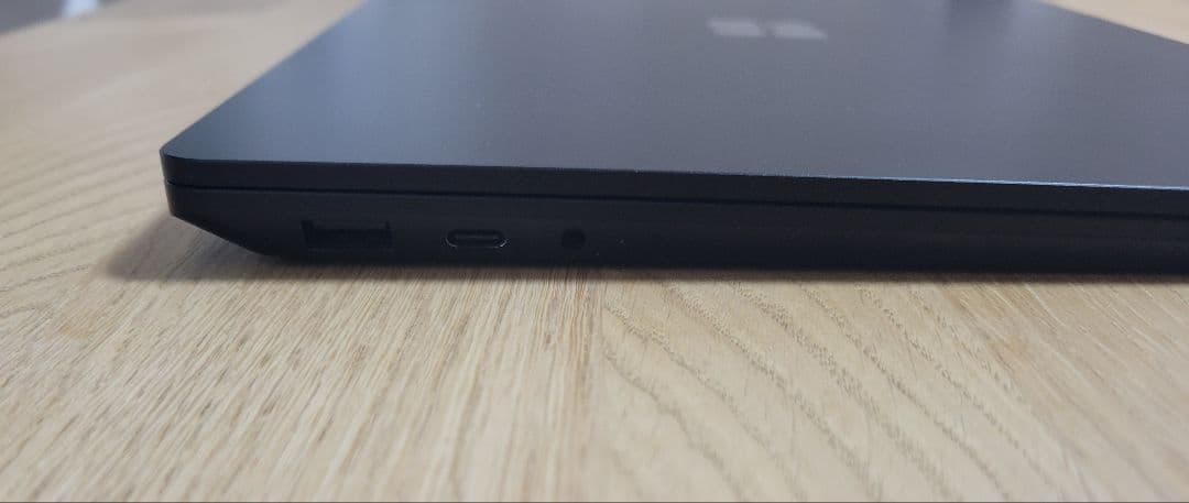 Surface Laptop 3 13.5型メタルブラック 16GB 付属品完備