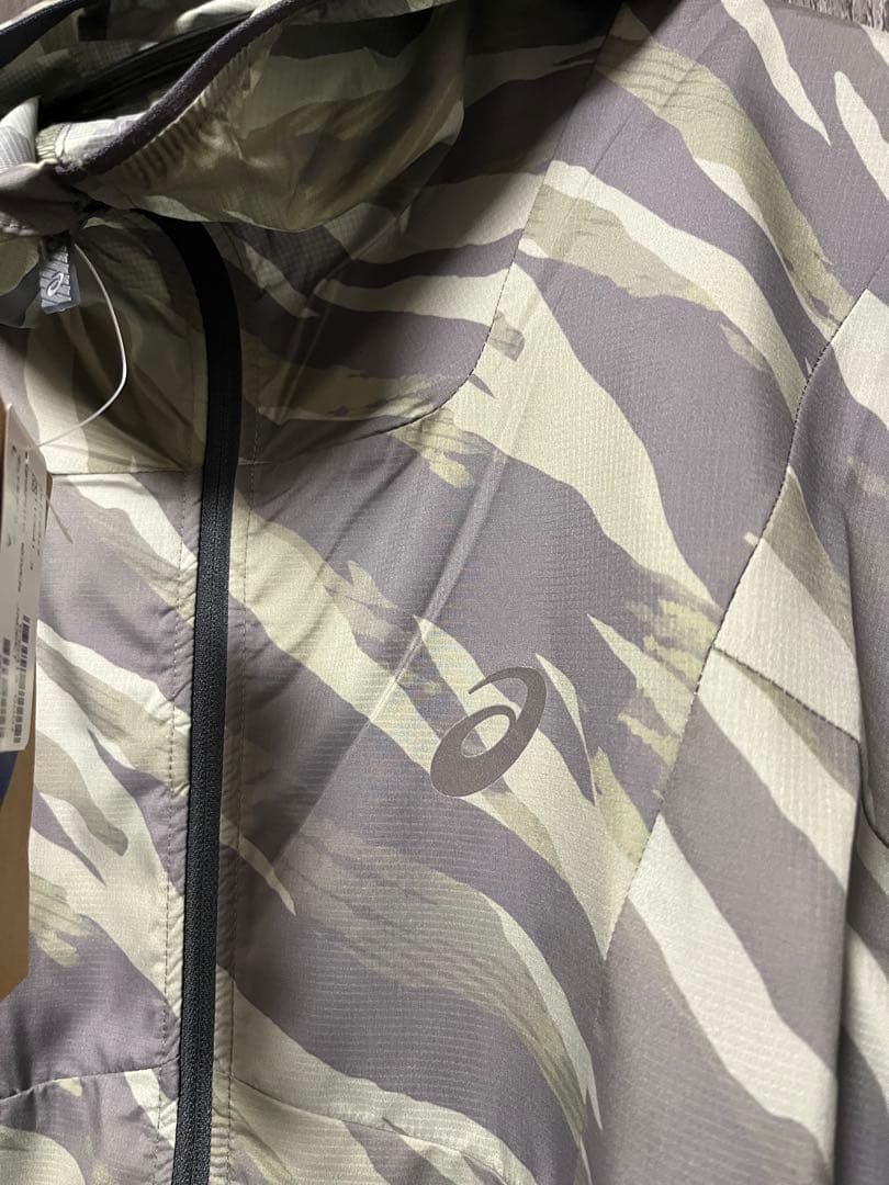 asics ランニング パッカブル はっ水 迷彩柄ウィンドブレーカー L