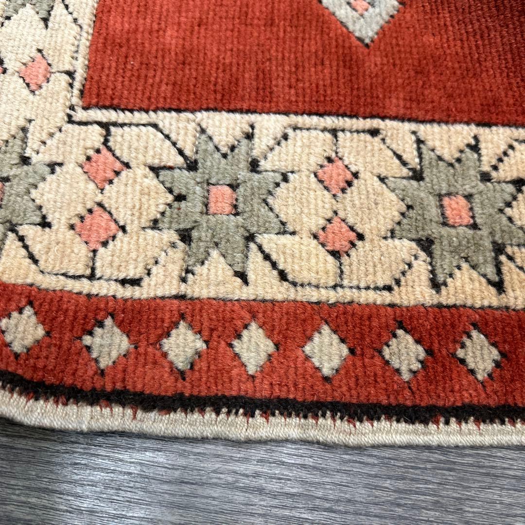 82x103cmモロッコ絨毯ヴィンテージ ラグ