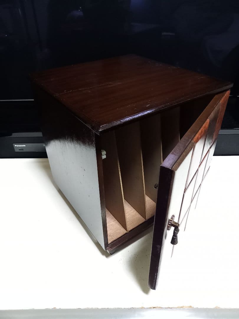 1970's　チェッカー　ブロック　デザイン　ウッド　レコード　キャビネット