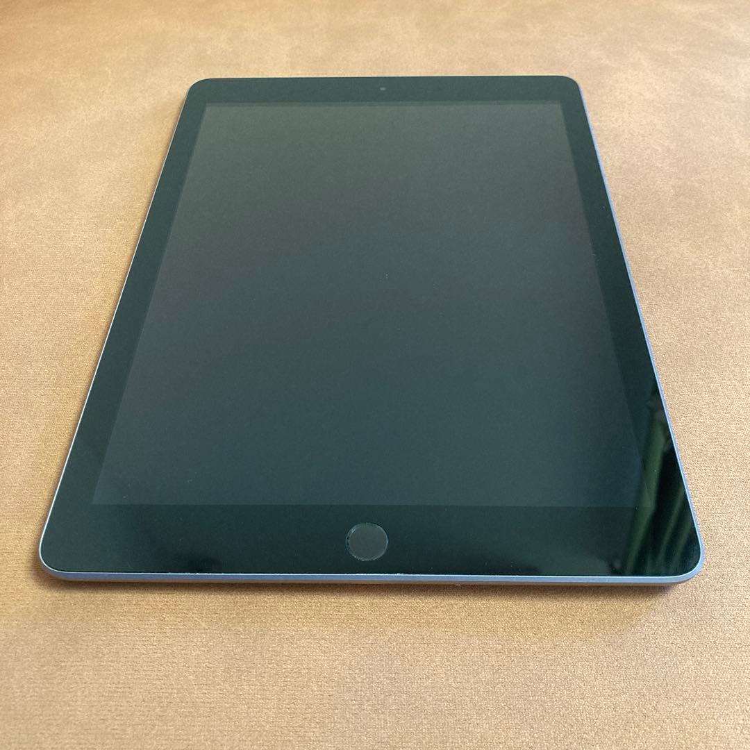 82【早い者勝ち】電池ほぼ新品☆iPad6 第6世代 32GB WIFIモデル☆
