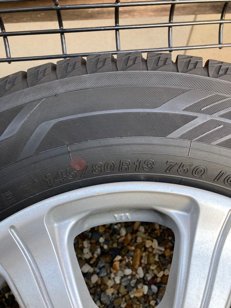 ヨコハマ 145/80/13インチ スタッドレスタイヤセット