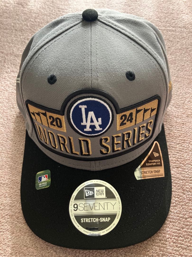超レアデコピン&大谷サイン入り刺繍入りドジャースワールドシリーズ2024キャップ