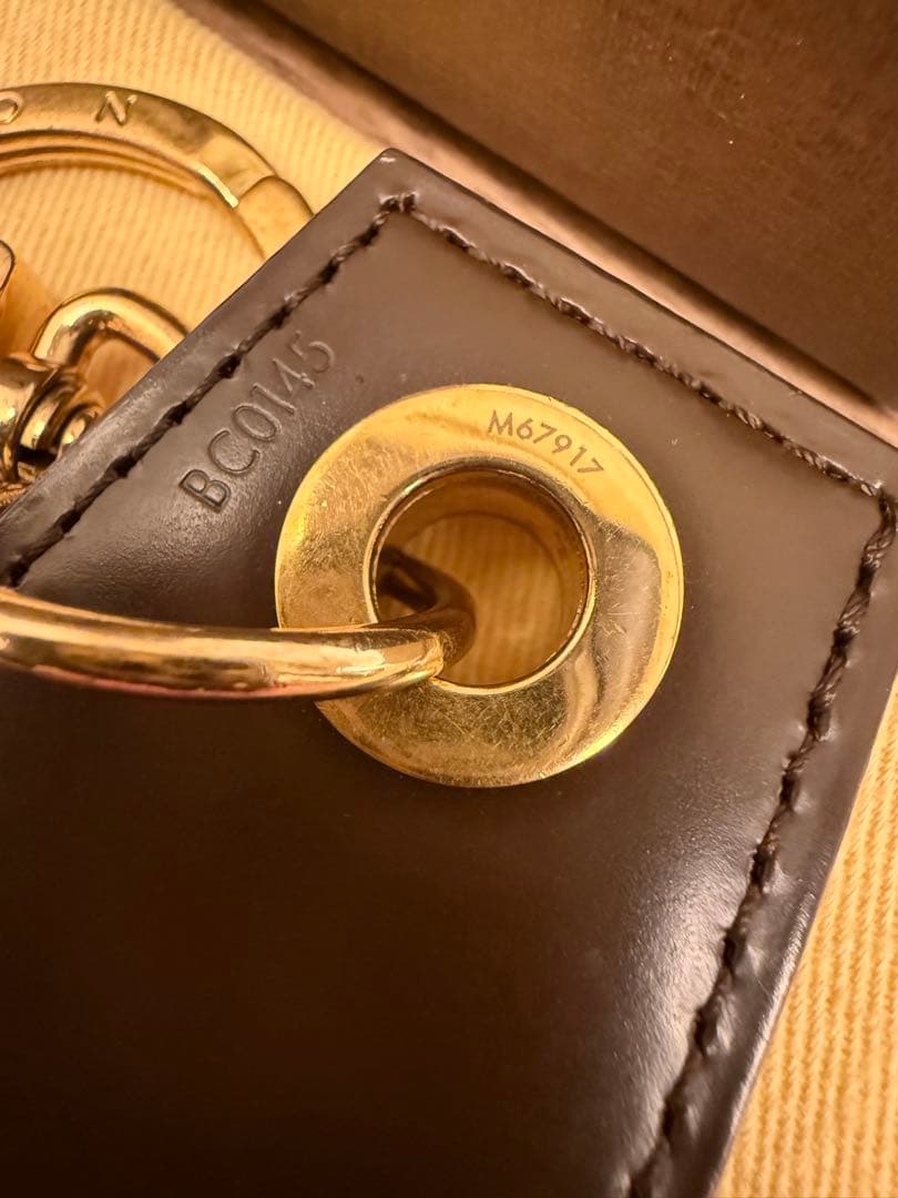 正規店購入品　LOUIS VUITTON ダミエ・キャンバス キーホルダー