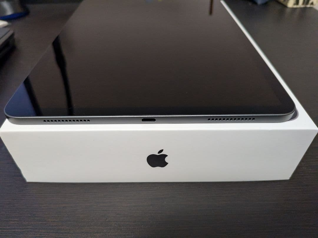 Apple iPad Pro 11インチ128GB 第2世代 キーボード付き