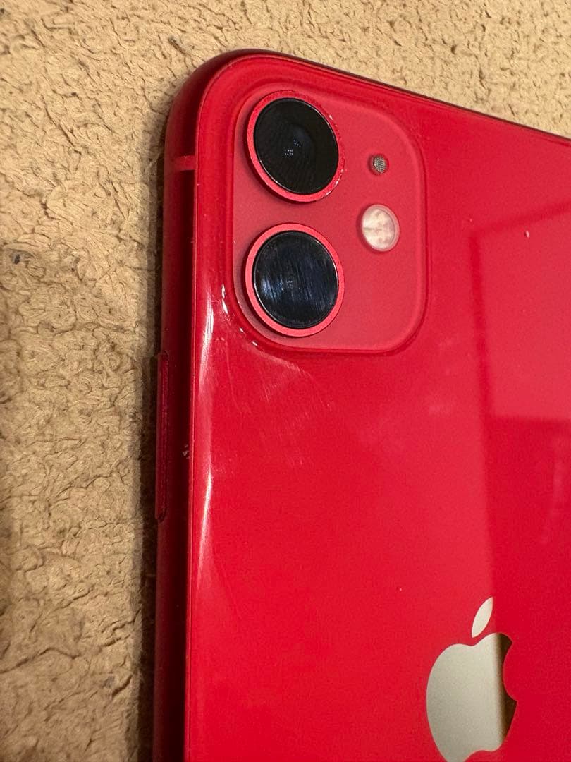 iPhone11 RED 128GB 画面割れ　ジャンク品