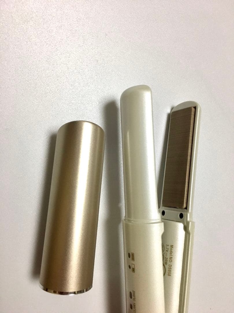 KINUJO 絹女 コードレスヘアアイロン LIP IRON