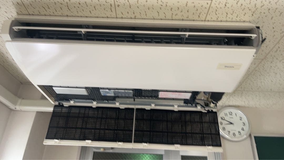 ダイキン業務用パッケージエアコン　天吊　2.5馬力　ドレンアップ 搭載　④