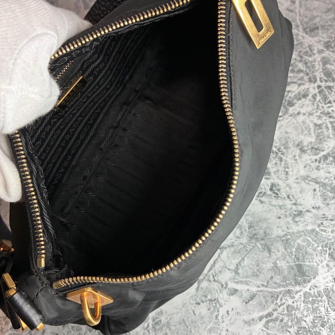 ✨PRADA✨　プラダ　ワンショルダーバッグ　ショルダーバッグ　ハンドバッグ　黒