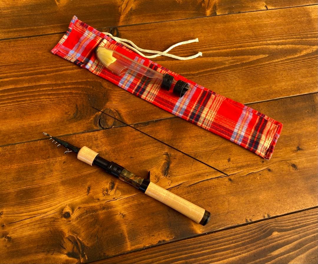 トラウトロッド　テレスコロッド　コンパクトロッド　天然木　ウッドリールシート