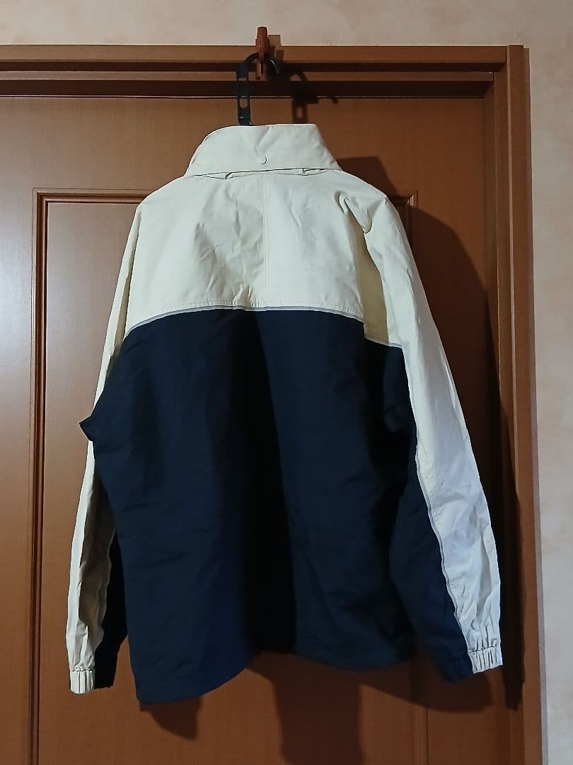 【パタゴニア/着用1回】フード有り　スノーウエア　ジャケット　レディース　キッズ