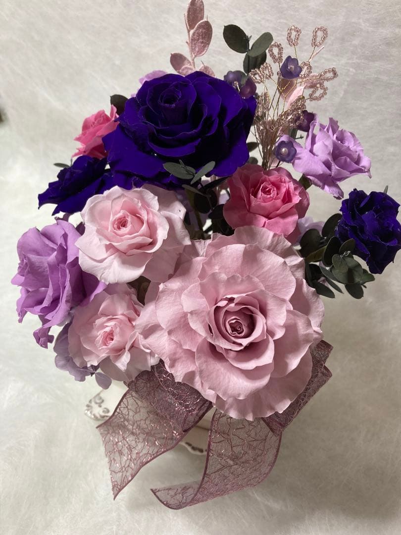 お値下げ中！ ギフトに最適♡気品があるパープル系プリザ( ⁎ᵕᴗᵕ⁎ )♡