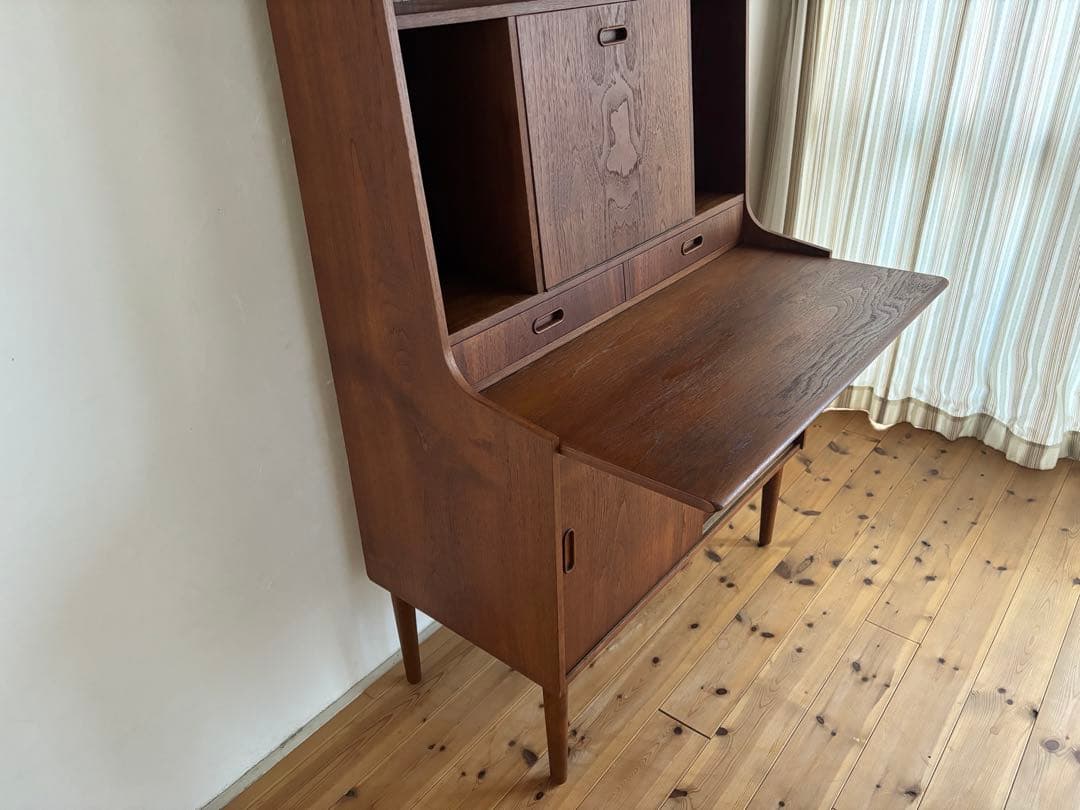 北欧ヴィンテージ　デンマーク　チーク　シェルフライティングビューロー