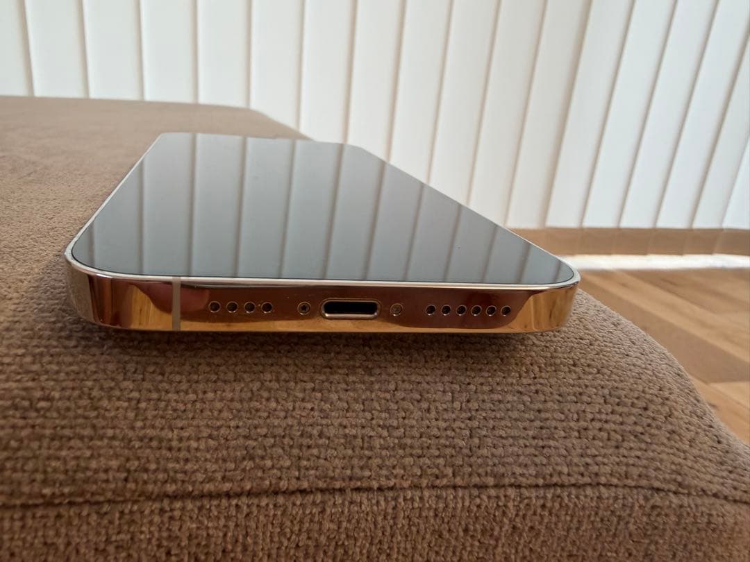 お*だ様 iPhone 13 Pro max本体