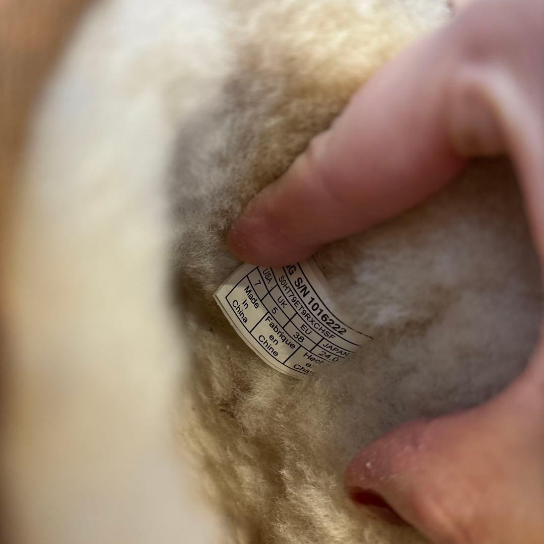 【美品】UGG ブラウン ムートンブーツ　24cm