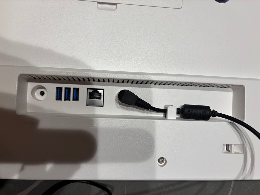 デスクトップPCセット ホワイト富士通FMV ESPRIMO FMVF70B3W